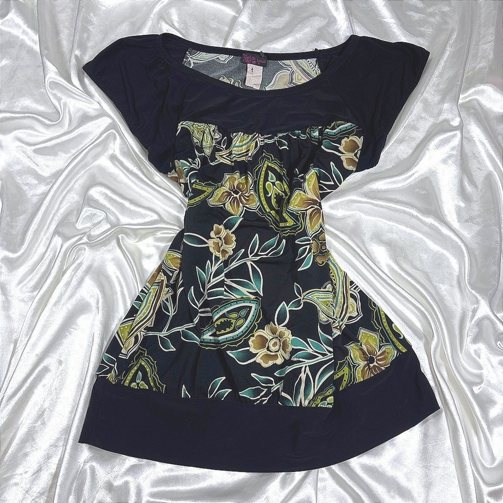 y2k Tunic Top Black Excellent Floral Paisley Empire Waist Cap Sleeve Agenda